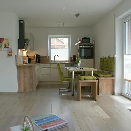Droemhuus Holiday home *